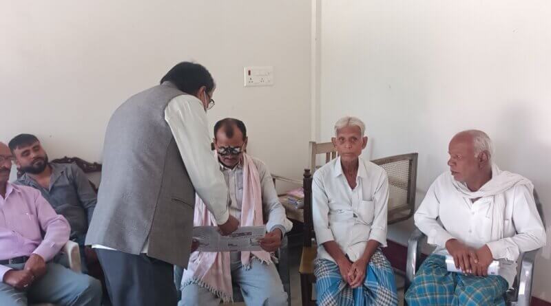 भगवानपुर में नि:शुल्क आंख जांच शिविर में पांच दर्जन से अधिक का हुआ आंख जांच