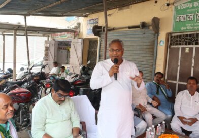 जो सबकी डिग्री पर सवाल उठाते हैं वो अपनी डिग्री के बारे में खुल कर नहीं बता पाते:मनीष वर्मा