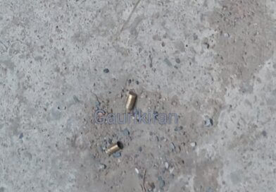 हथियार के बल पर अपराधियों आभूषण की दुकान में 20 लाख की लूट की घटना को दिया अंजाम  