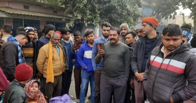 सहाजितपुर में एक युवक की चाकू से गोदकर हत्या, पुलिस ने परिजन के बिना अनुमति का कराया पोस्टमार्टम